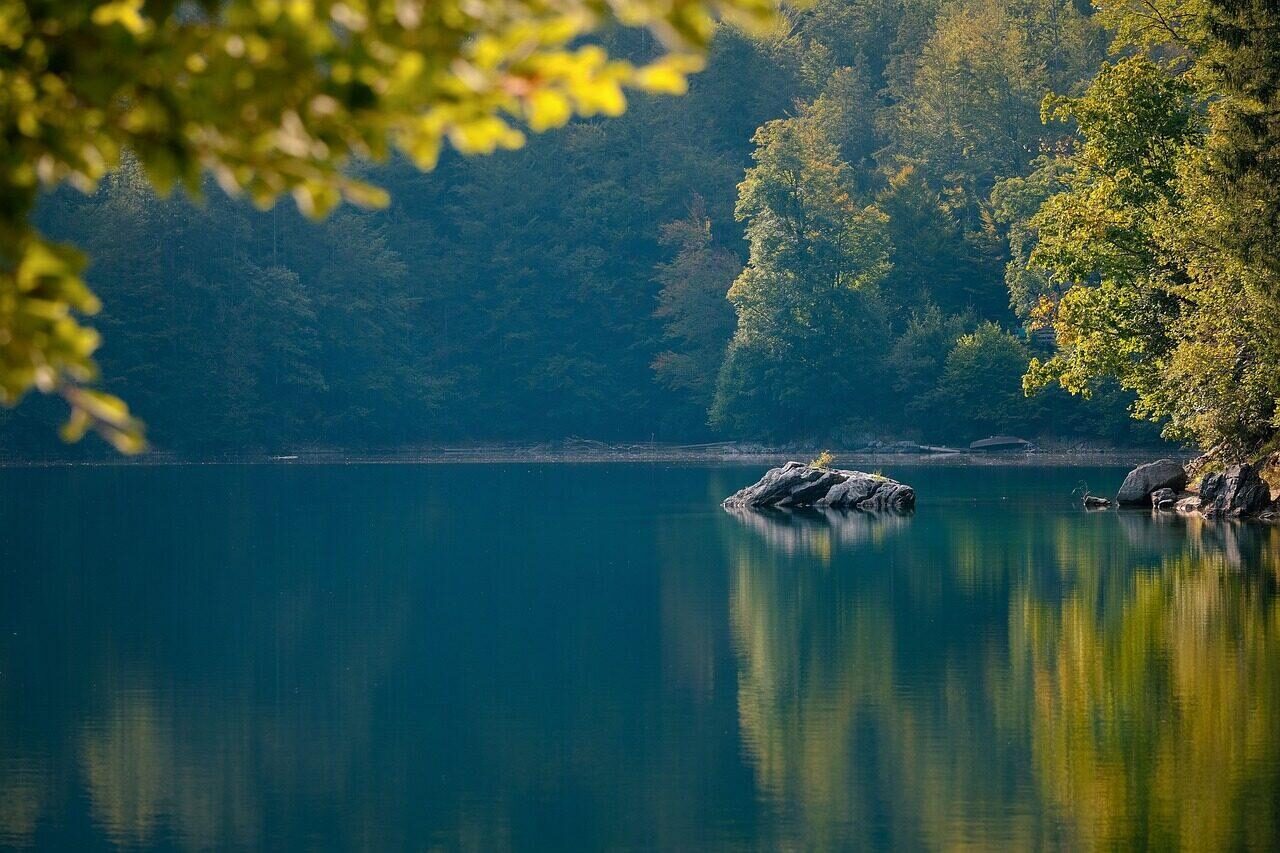 Λίμνη Τσιβλός, φθινοπωρινή άποψη